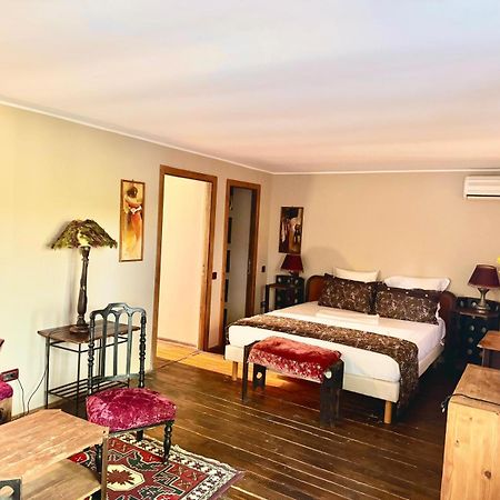 Domeniile Clos Des Colombes Douăzeci şi Trei August Exteriér fotografie