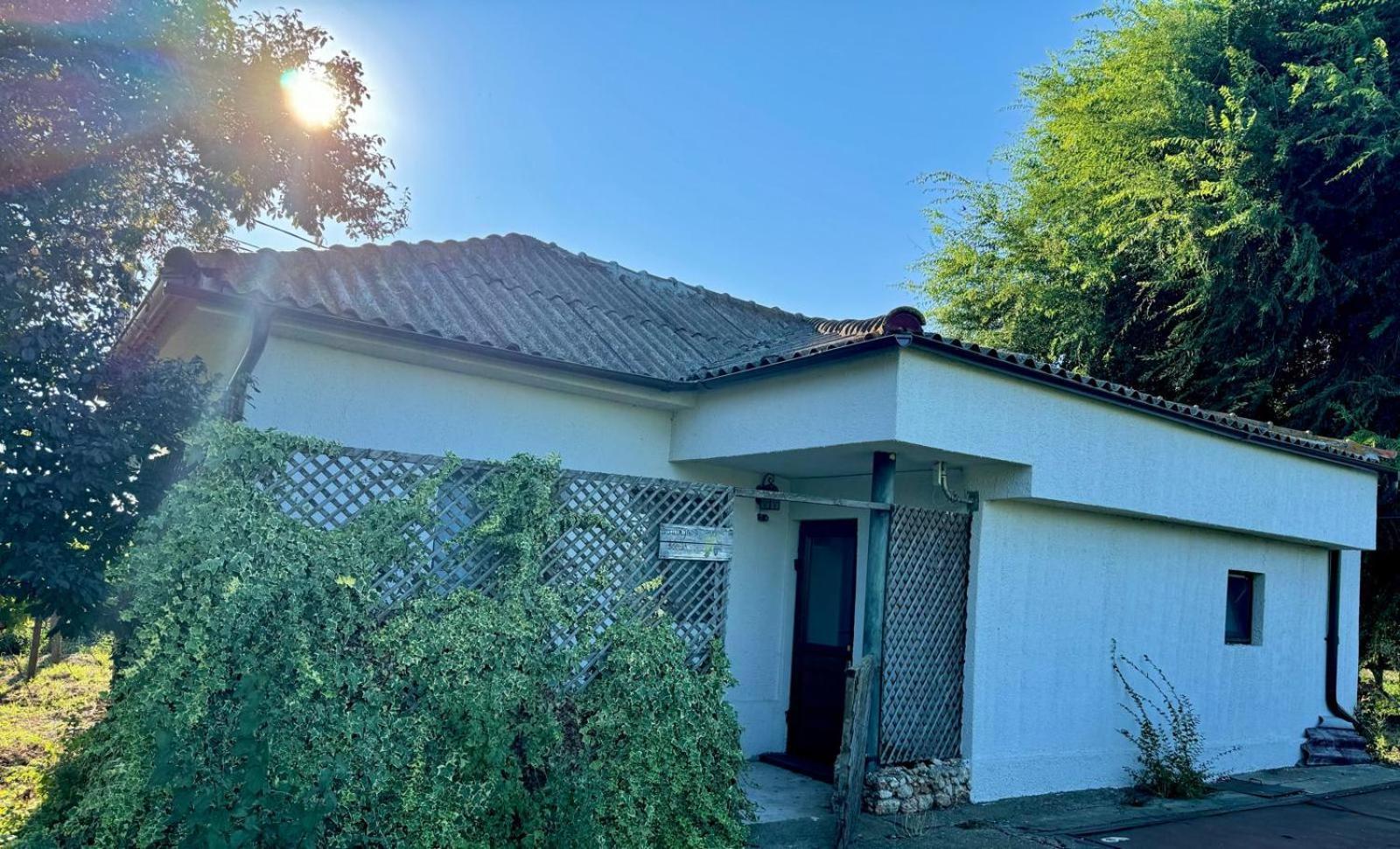 Domeniile Clos Des Colombes Douăzeci şi Trei August Exteriér fotografie